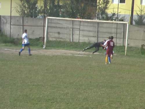 FOTO: - Somesul Tamaia – Independenta Baia Mare 0-2 